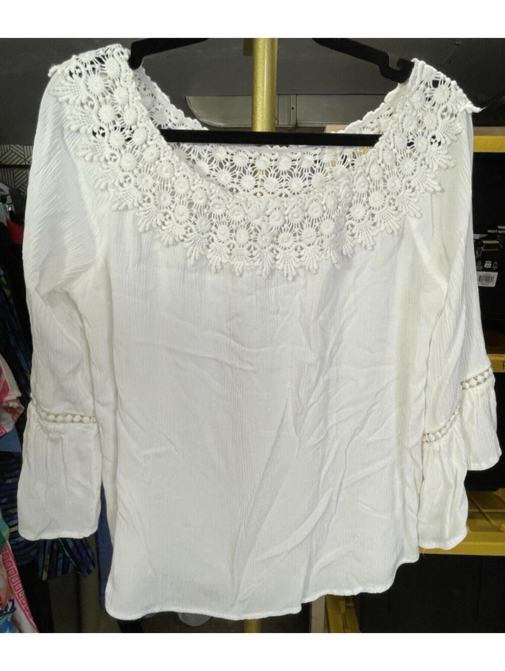 John Paul Richard Women's White 3/4 Sleeve Blouse S Embroidered Lace Neckline S - Picture 2 of 6